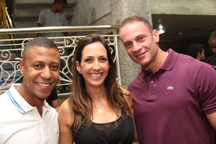 Tiago Oliveira, Carol Souza e Roberto Meirelles