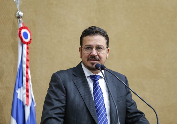 Manassés ganha força no PSD para ser candidato a prefeito de Salvador