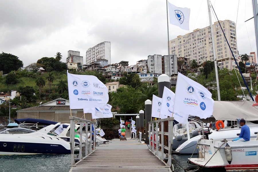 4° Festival Náutico reúne competições de vela, natação, windsurfe e SUP