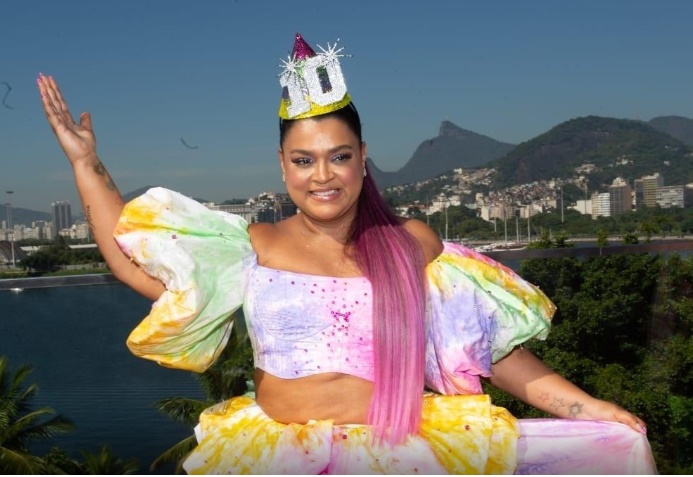 Bloco da Preta comemora 10 anos com desfile no Rio de Janeiro