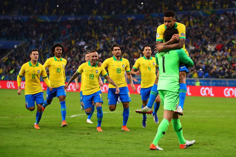 Seleção brasileira masculina avança para a semifinal na Copa América
