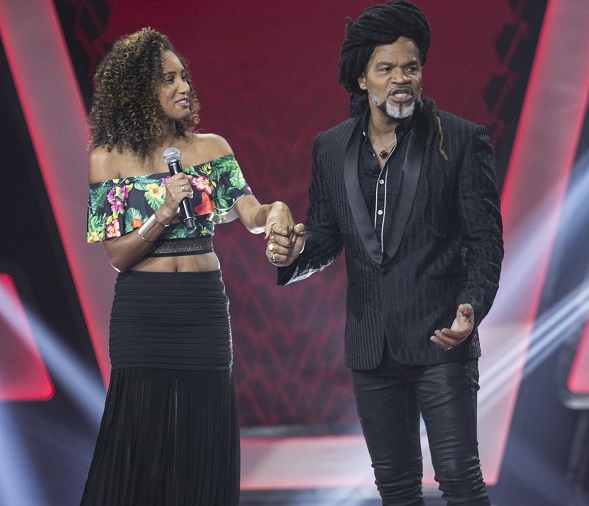 Dayane Felix se destaca no The Voice Brasil
