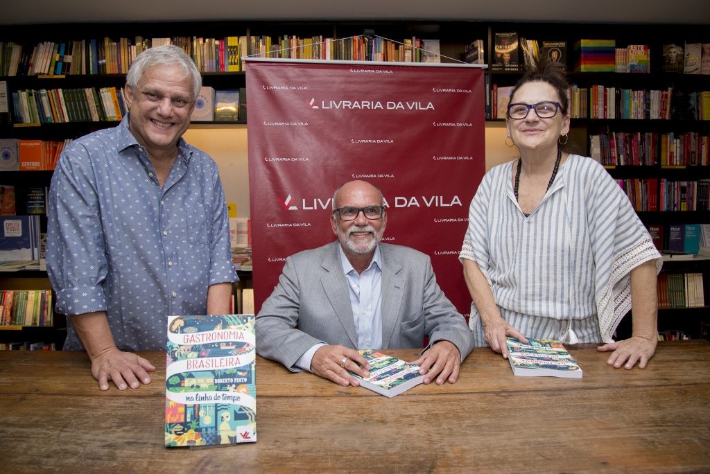 Edinho Engel prestigia lançamento do livro "Gastronomia Brasileira" em São Paulo