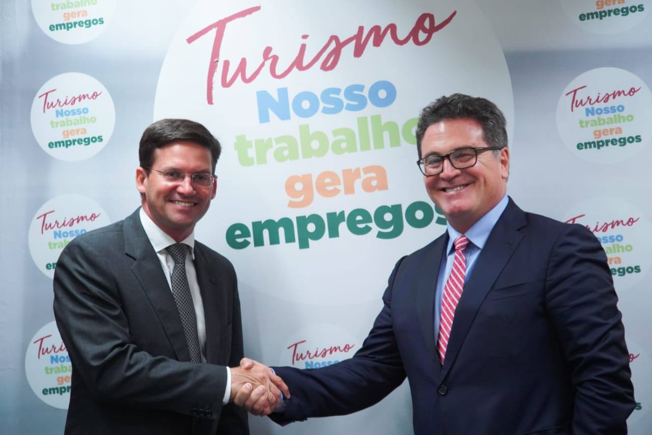 João Roma tem encontro com Ministro do Turismo em Brasília 