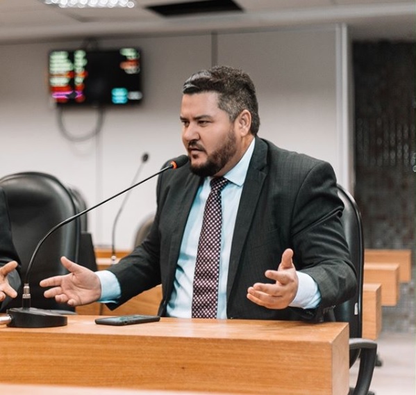 Deputado quer permitir parcelamento de débitos relacionados a veículos na Bahia