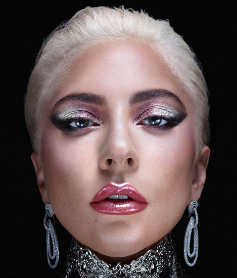Lady Gaga vai lançar marca de beleza.Vem ver!