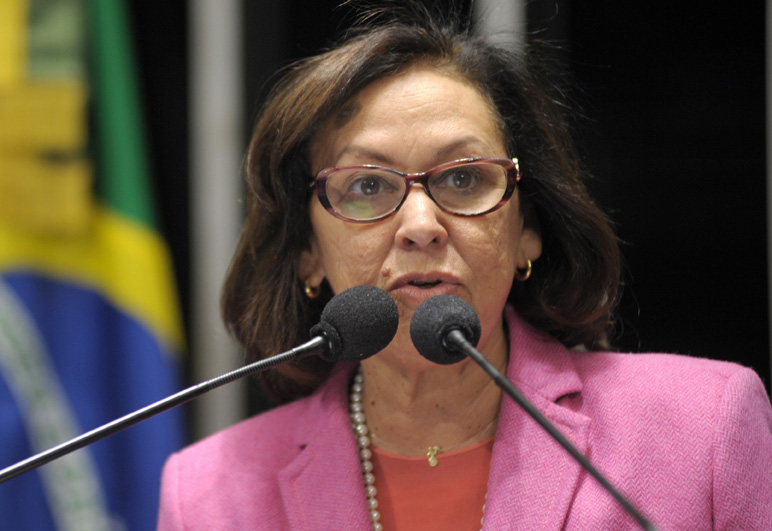 Na Bahia, PSB decide apoiar Dilma Rousseff