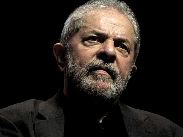 Lula Lidera cenários para campanha presidencial, diz Datafolha