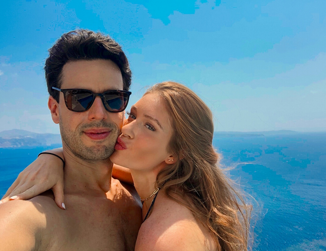 Marina Ruy Barbosa e Xandy Negrão curtem férias na Grécia