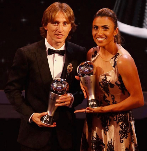 Marta e Modric levam prêmio de melhores do mundo da Fifa