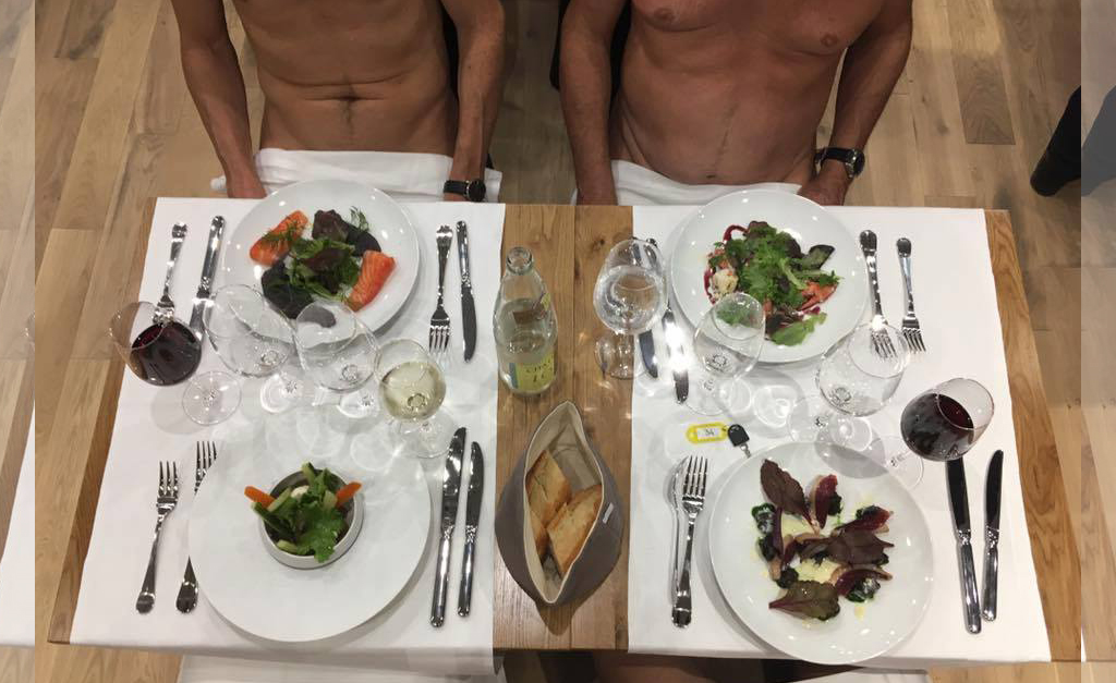 Restaurante nudista O'Naturel é inaugurado em Paris