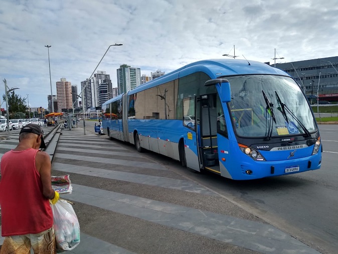 Salvador ganha novos ônibus climatizados e mapas em pontos