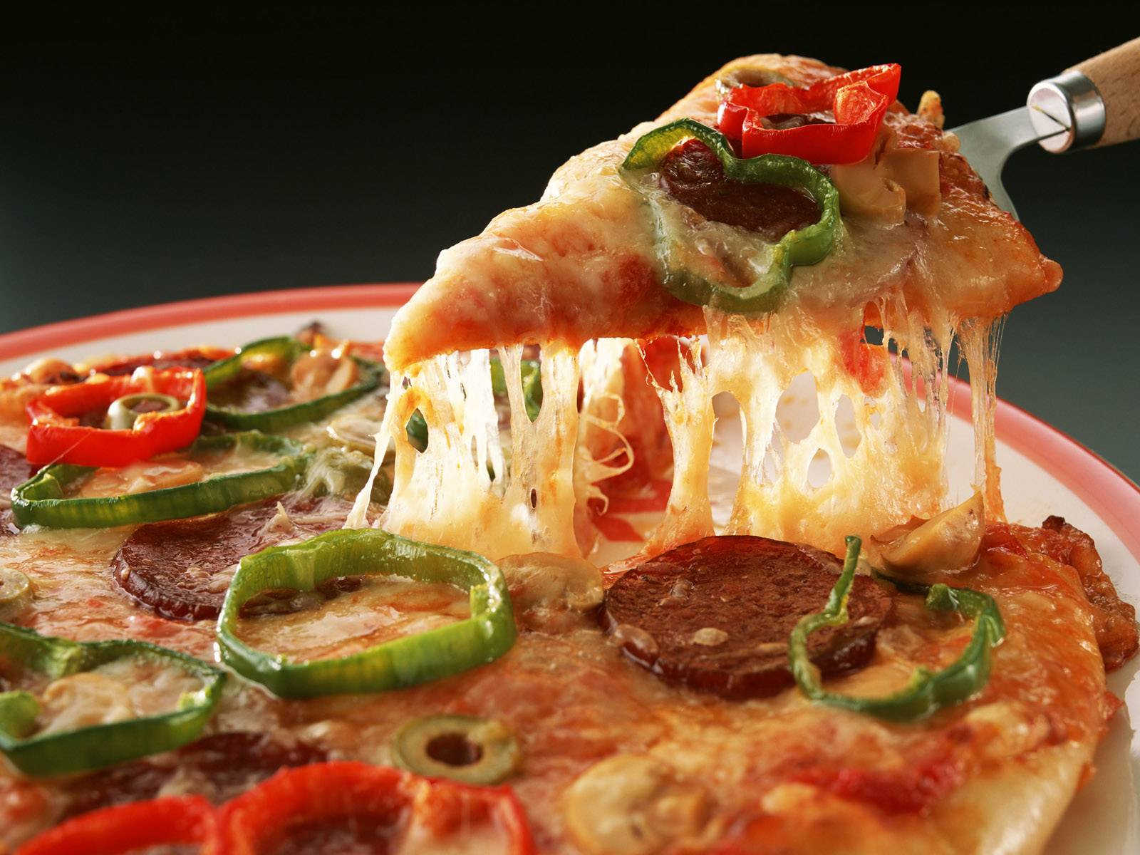 Pizza Hut vai iniciar o serviço de delivery em Salvador