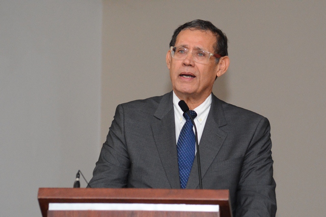 Roberto Badaró participou de reunião no Ministério da Saúde