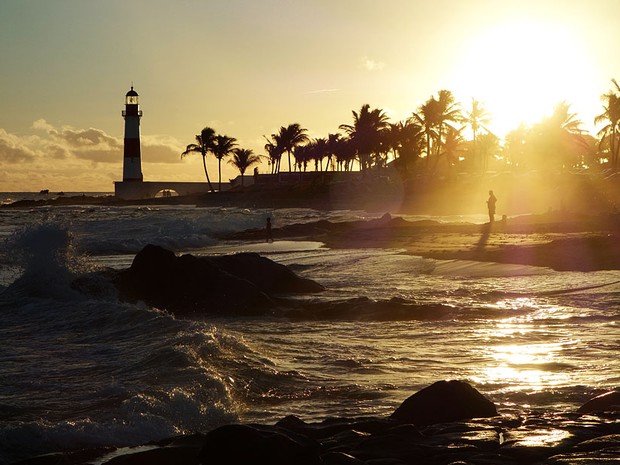 Salvador está entre os dez destinos mais procurados por turistas durante o verão