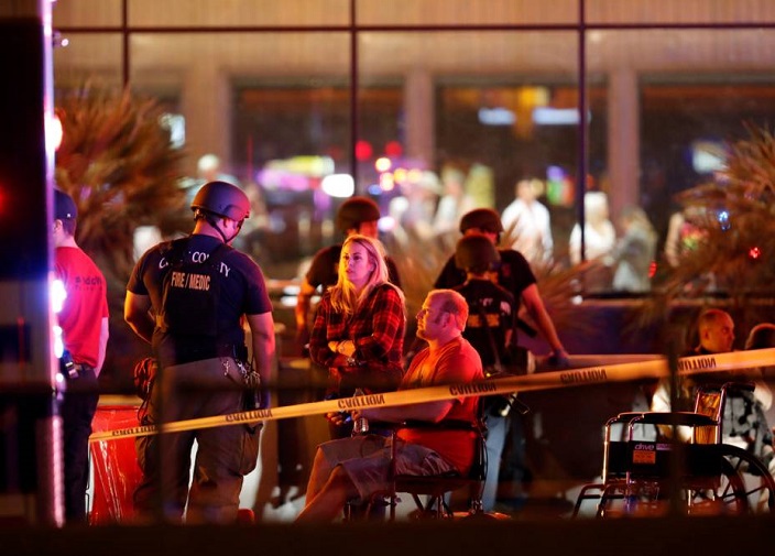 Pelo menos 50 mortos em ataque em Las Vegas; Estado Islâmico assume autoria