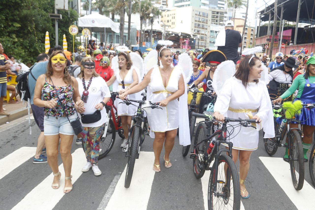 Ciclistas invadiram o pré-Carnaval de Salvador  