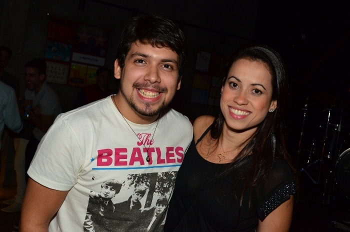 Hugo Martins e Larissa Oliveira