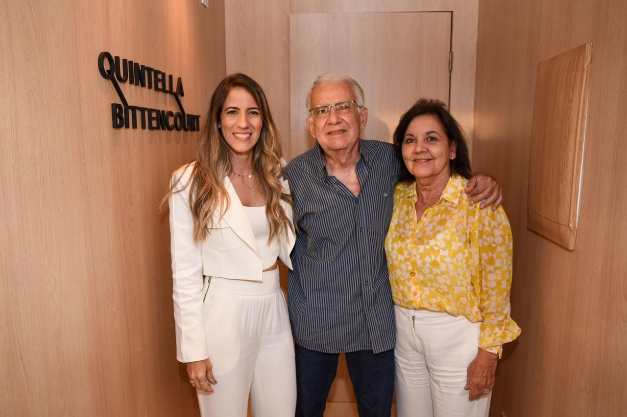 Carol Quintella, Jussara e Armando Mendes     