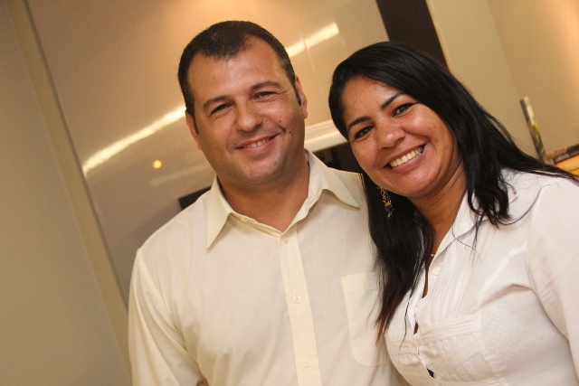 Claudia Linhares e Sandro Mustafar