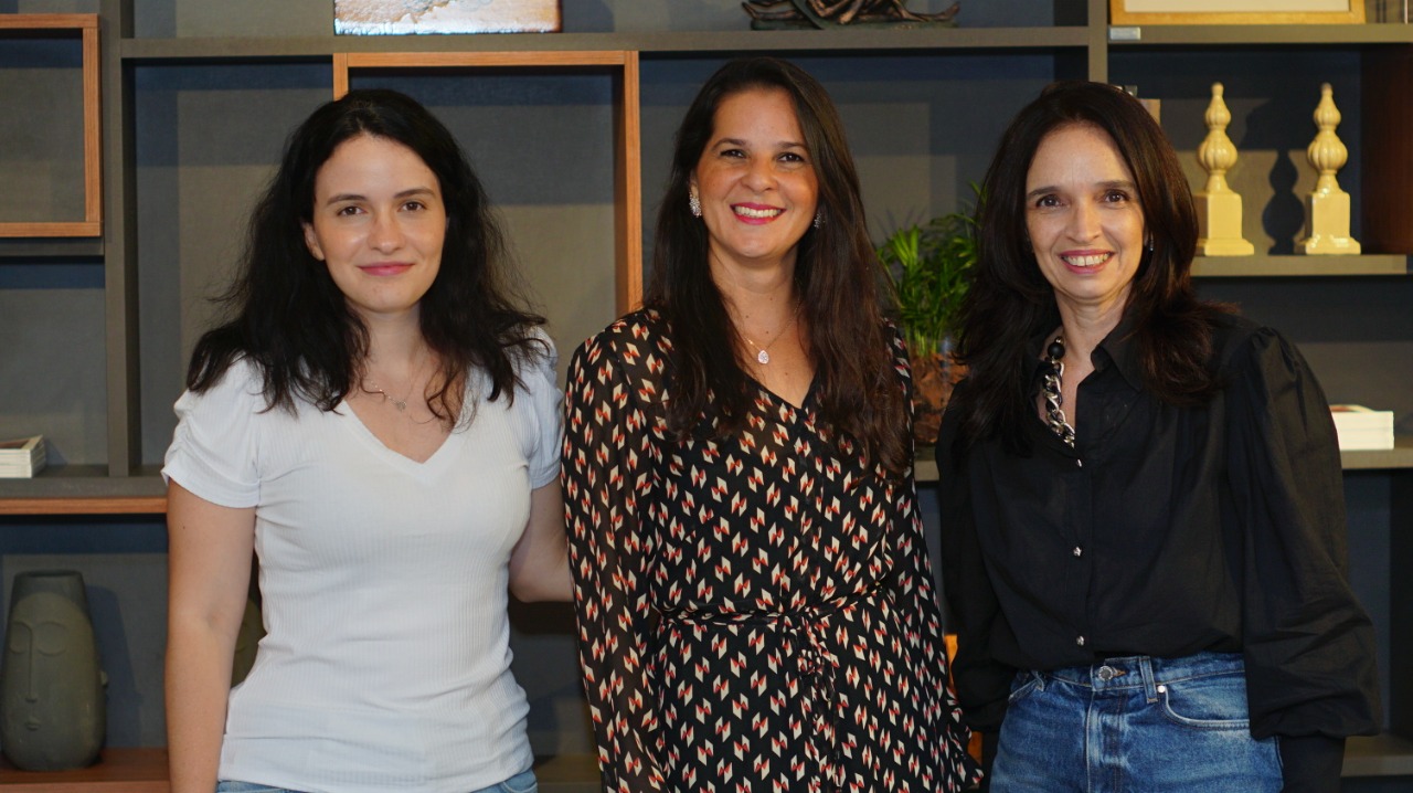 Catharina Peçanha, Lidiane Montinho e Adriana Peçanha    