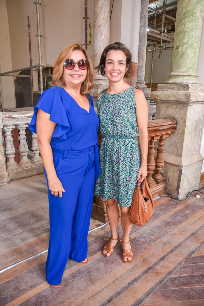 Marilda Menezes e Clarissa Mattos                