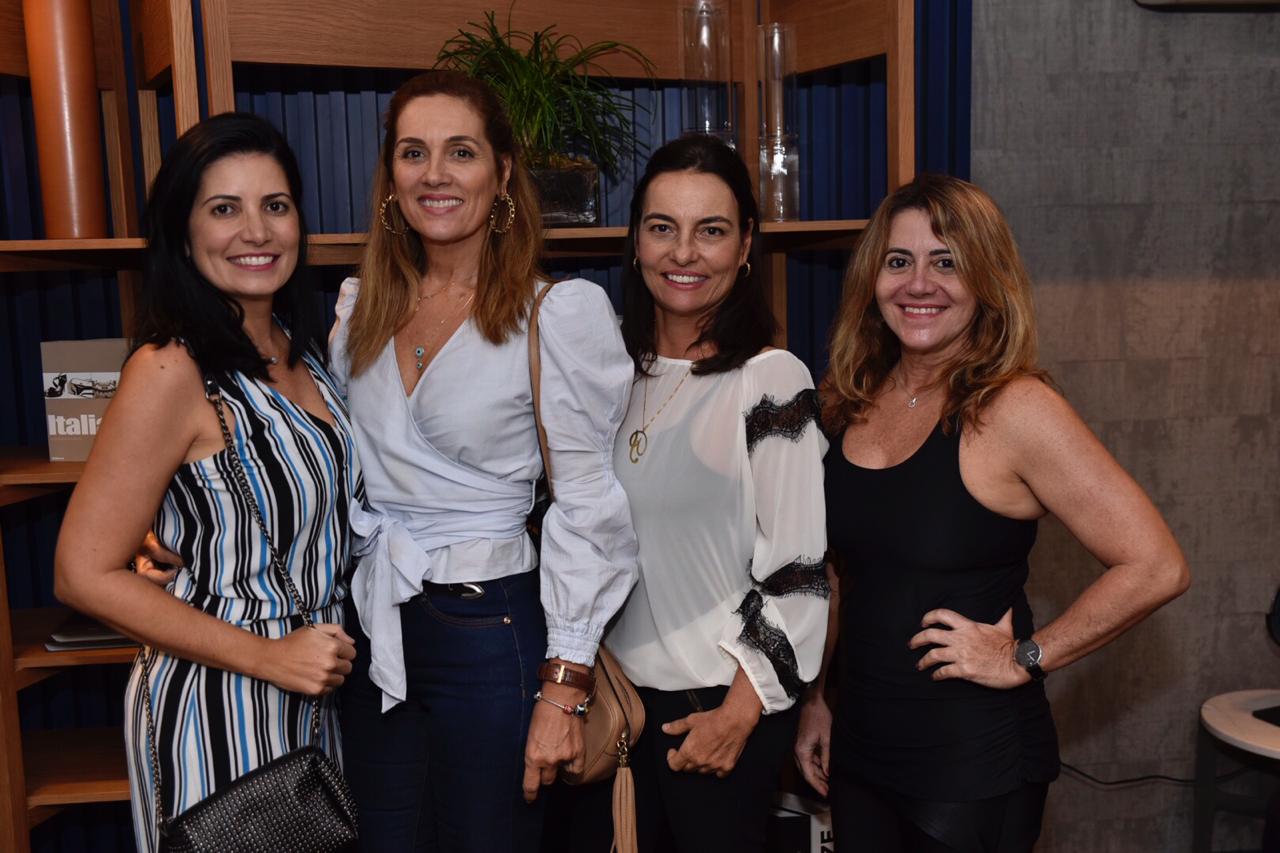 Erla Ribeiro, Gizelia Souto, Patricia Lima e Janete Chaoui   