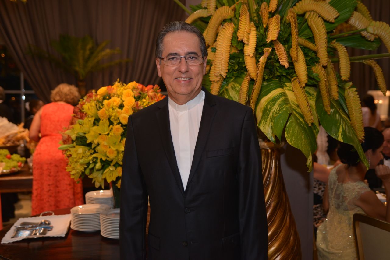  Padre Luiz Simões               