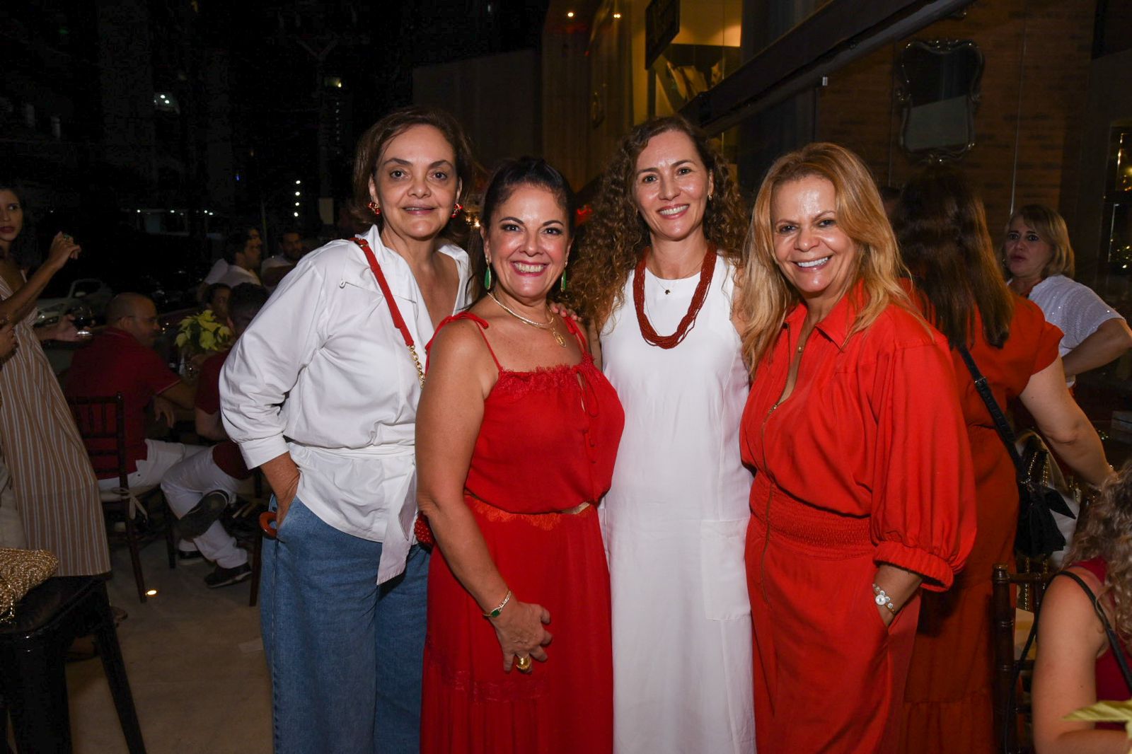 Dora Landeiro, Rosa Cerviño, Carla Monteiro e Rosângela Meira         