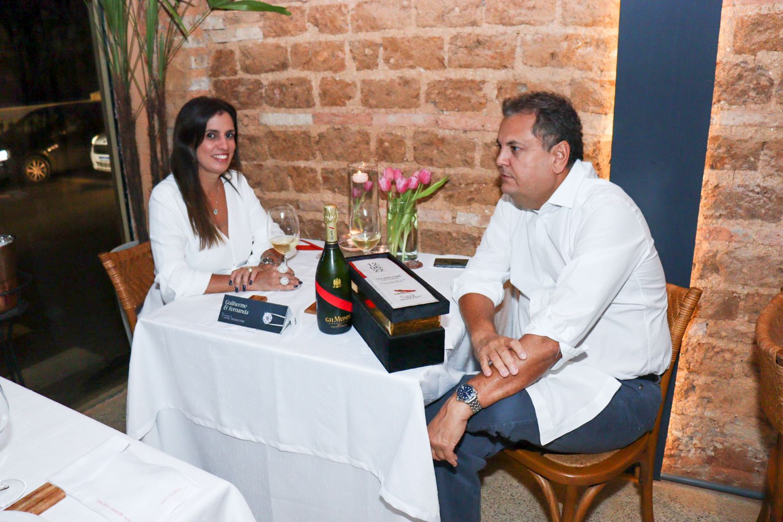 Guilherme e Fernanda Bahia - Restaurante Vini Figueira Mar           