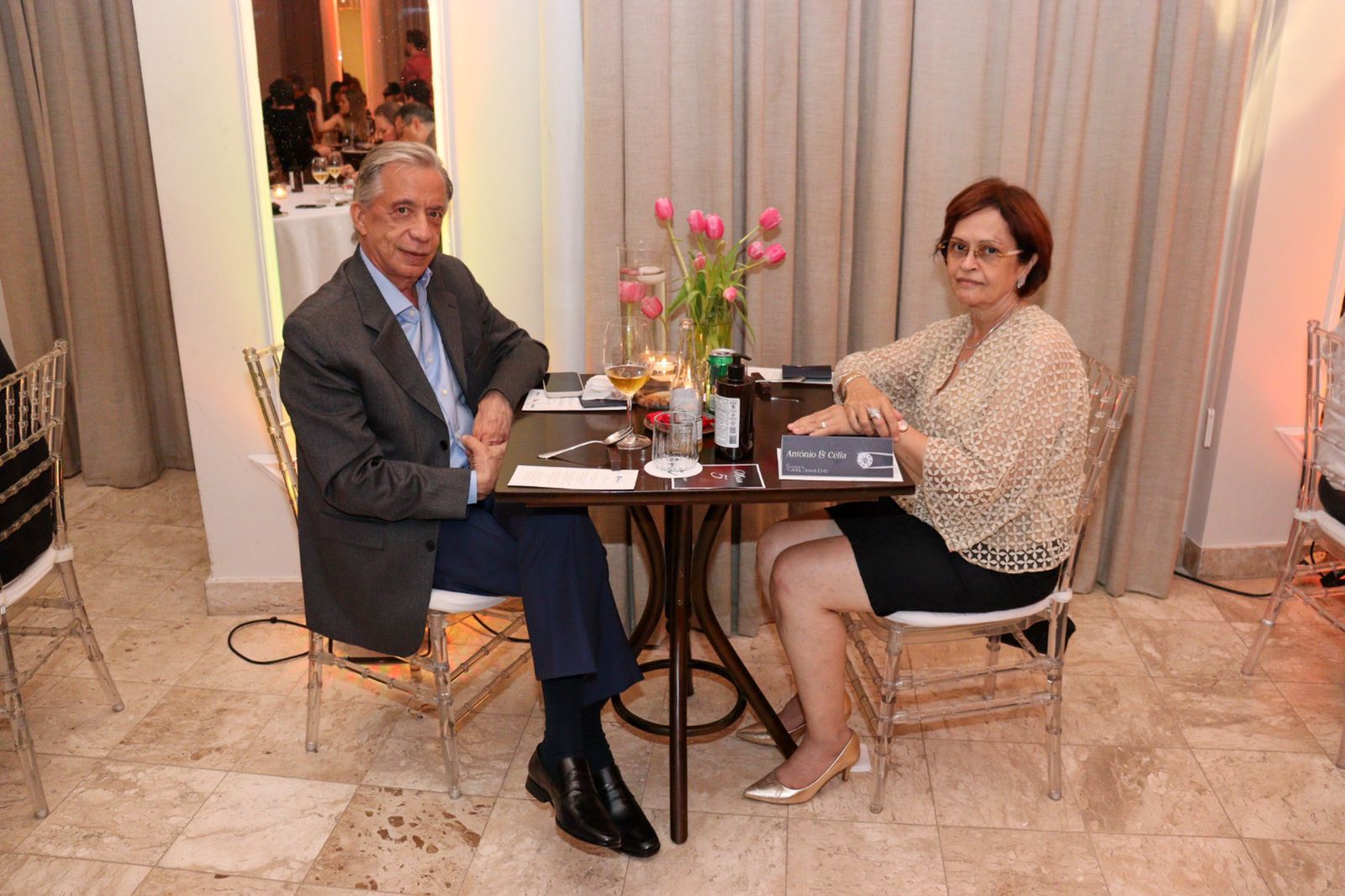 Antônio Fernando e Maria Célia Veiga - Restaurante Omí           