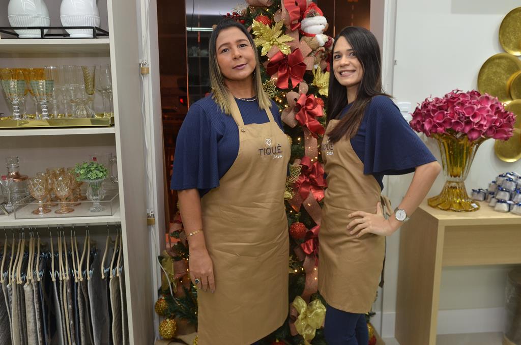 Luciana Marques e Bruna Souza                