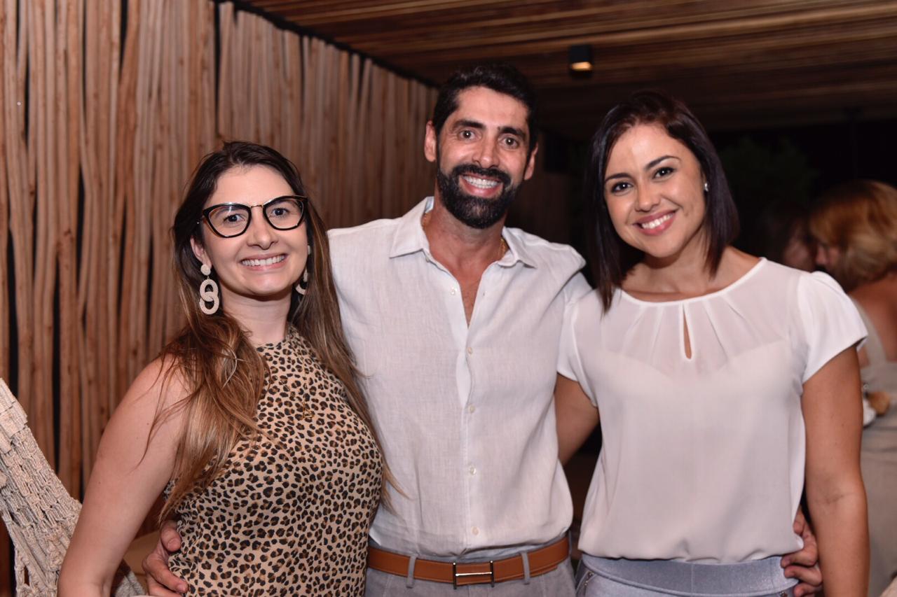  Carolina Roysel, Paulo Andrade e Mila Saraiva                     