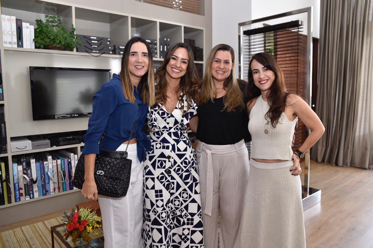 Roberta Pessoa, Claudia Galvão, Alessandra Pessoa e Carolina Miranda                 