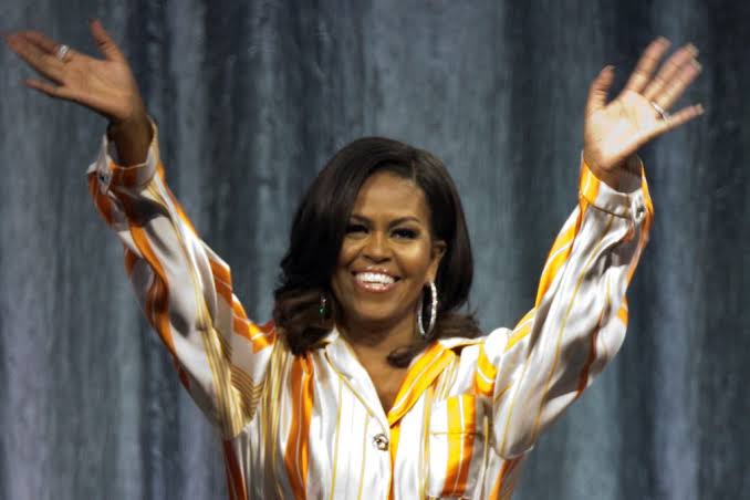Ex-primeira-dama dos Estados Unidos, Michelle Obama, vai desembarcar no Brasil. Aos detalhes!