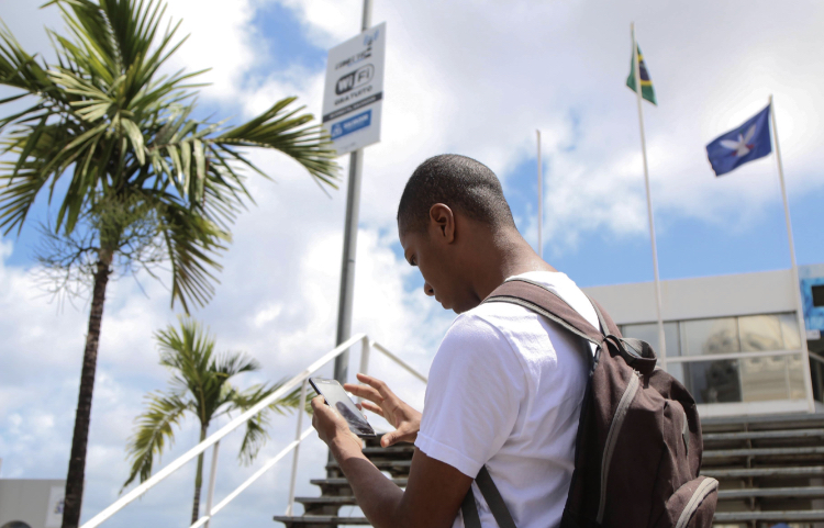 Rede Conecta Salvador tem mais de 500 mil acessos em 2019