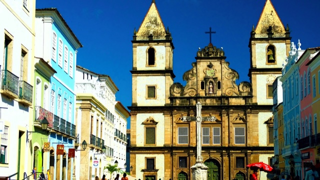 Airbnb elege Salvador e Porto Seguro entre os 10 destinos em alta para 2023