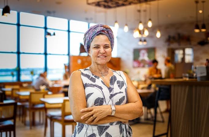 Tereza Paim leva sua gastronomia para inauguração do Centro de Convenções