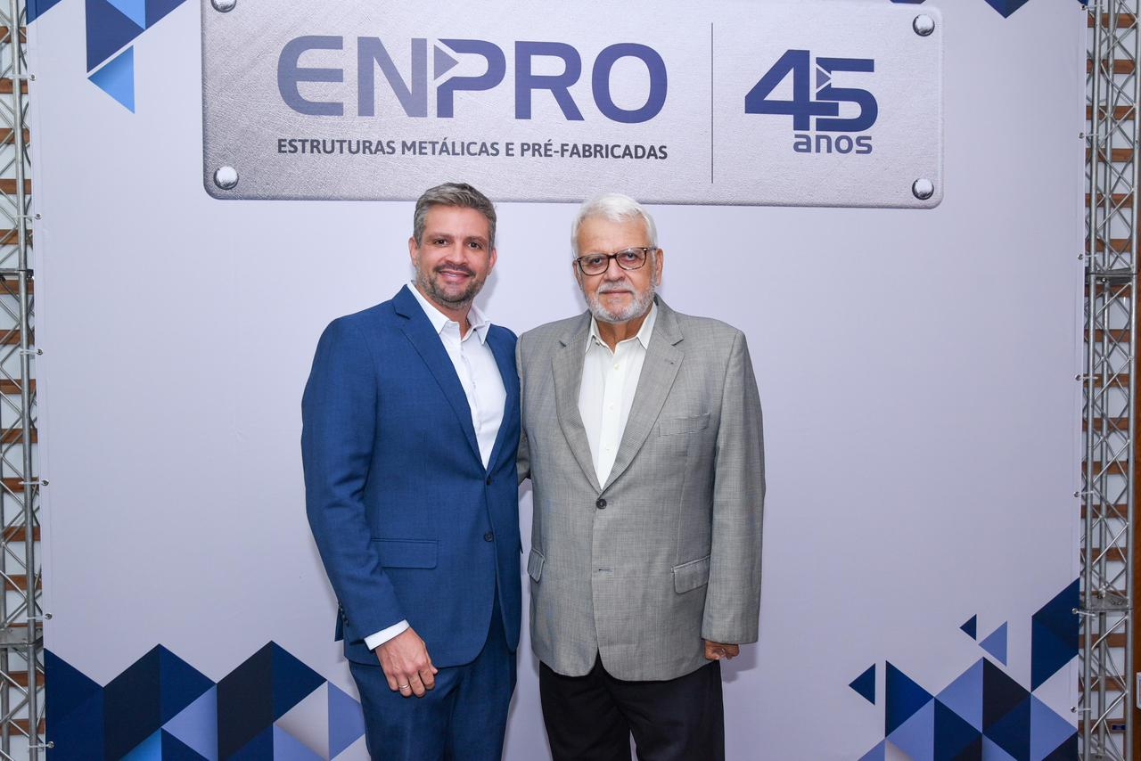 Giro de fotos: ENPRO comemora 45 anos de atuação com evento na Casa do Comércio