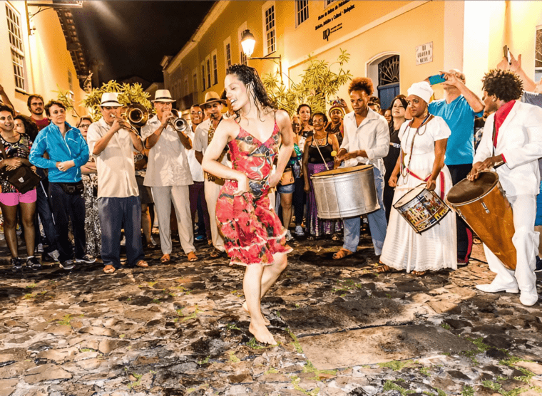 Conheça 30 rodas de samba imperdíveis para quem quer curtir o Verão em Salvador