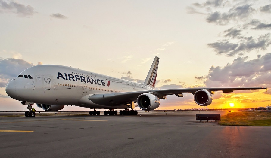 Air France pretende adquirir Aigle Azur e seus slots em Paris