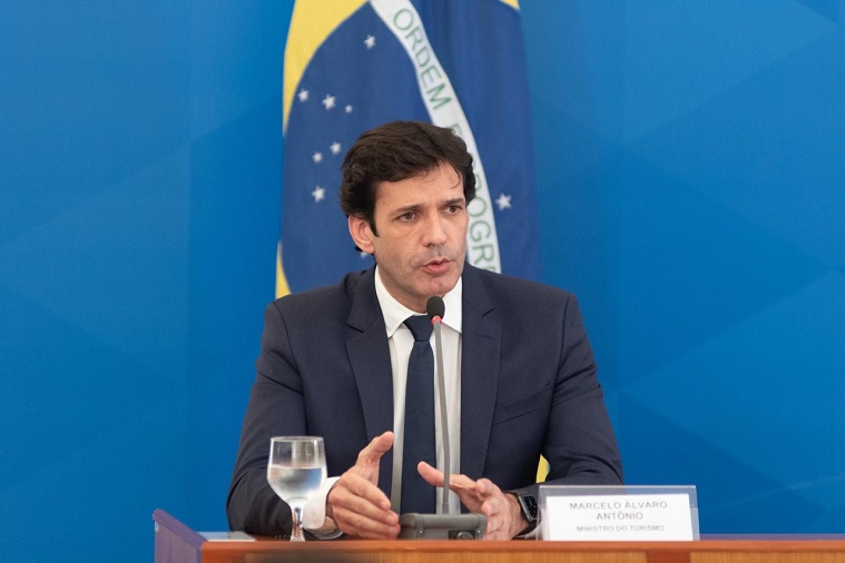 Ministro Marcelo Álvaro Antônio testa positivo para covid-19