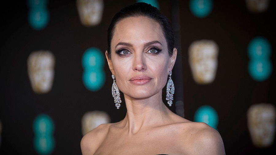 Angelina Jolie pode estrelar filme da Marvel