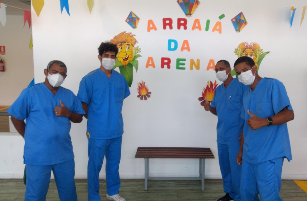 Funcionários do Hospital Arena Fonte Nova realizam arraiá junino