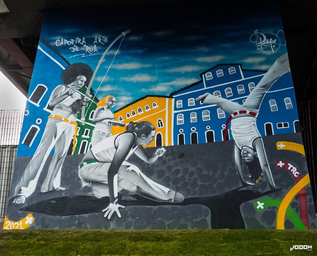 Paredão na capital baiana ganha painel de grafite em homenagem a Capoeira