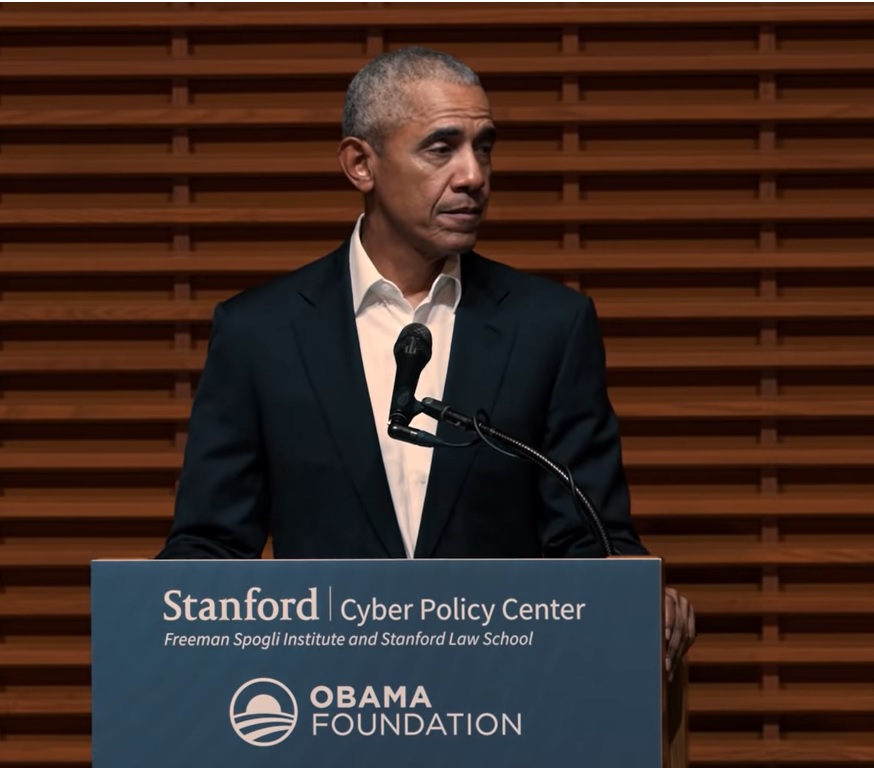 Barack Obama defende controle das redes sociais em discurso nos EUA
