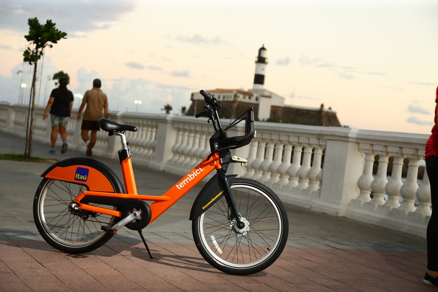 Tembici lança liberação de bicicletas por QR Code no Bike Salvador