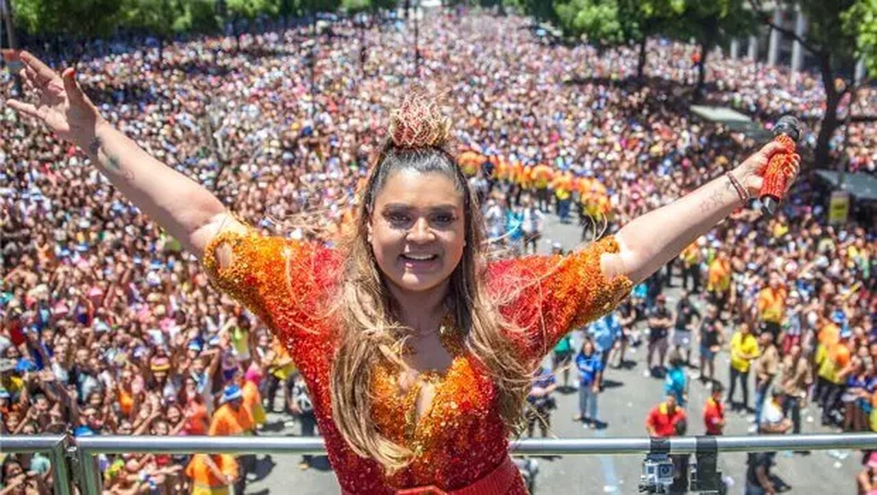 Preta Gil retira bolsa de ileostomia nesta quinta (30) e já planeja curtir o Carnaval 2024: 'Celebrar a cura'