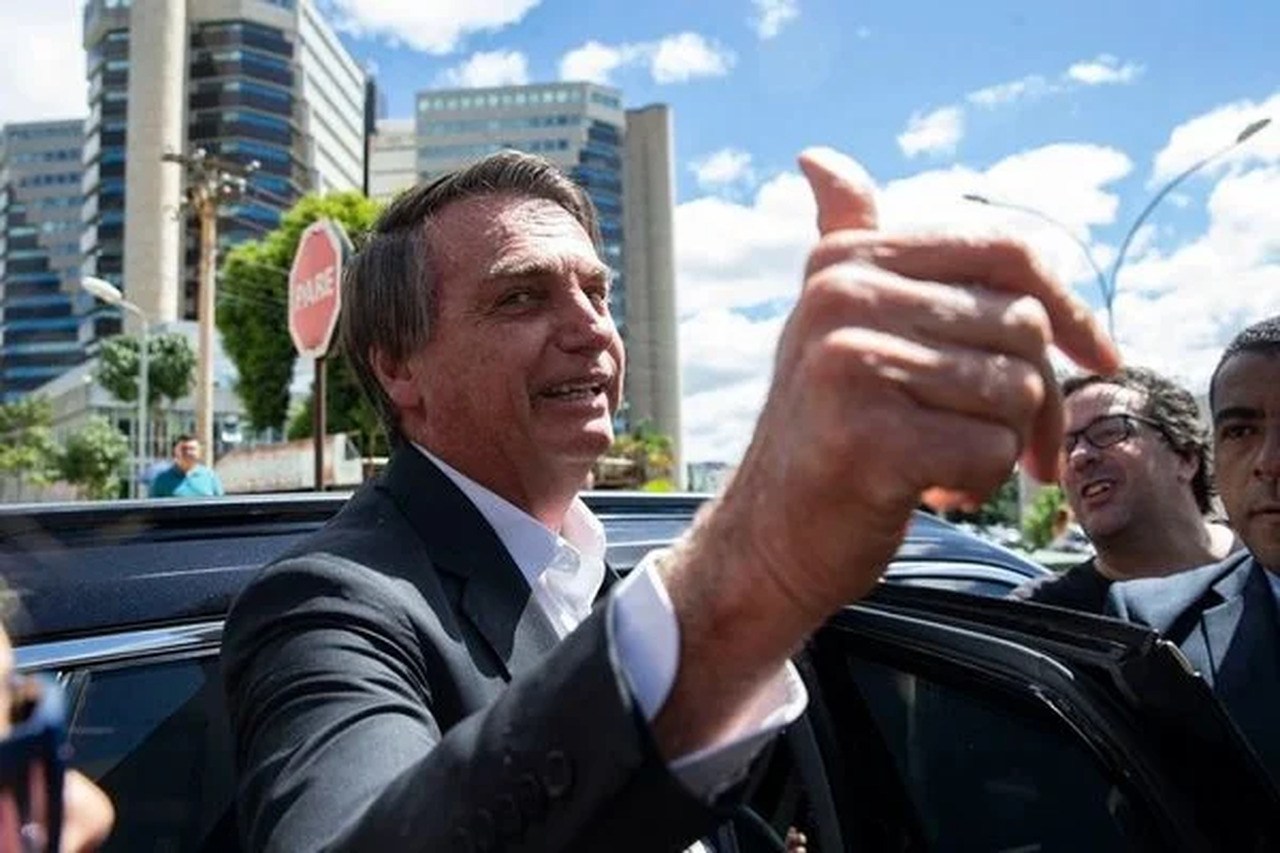 Bolsonaro se cala na PF sobre tentativa de golpe; defesa alega falta de acesso ao processo 