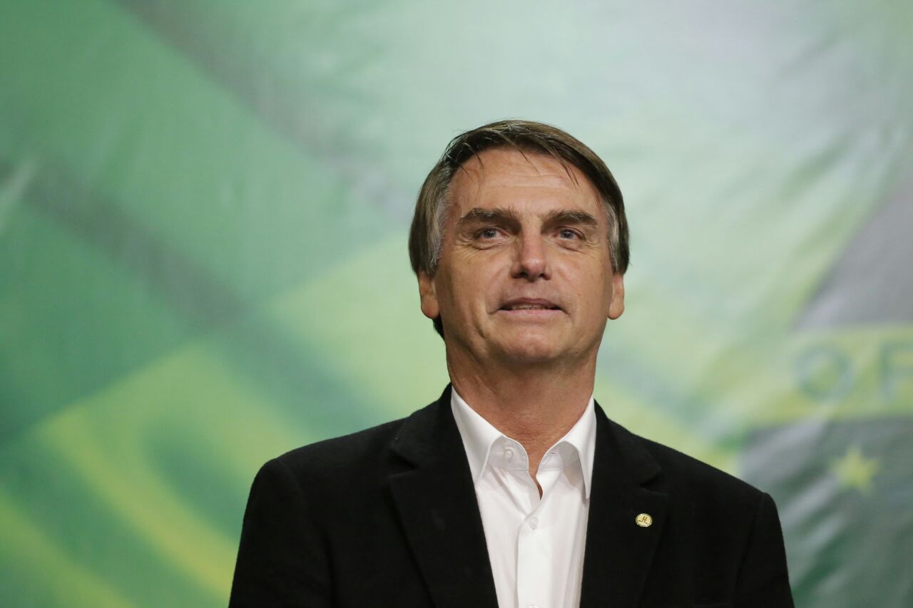 Eleições 2018: Após atentado, Bolsonaro chega a 30% das intenções de voto